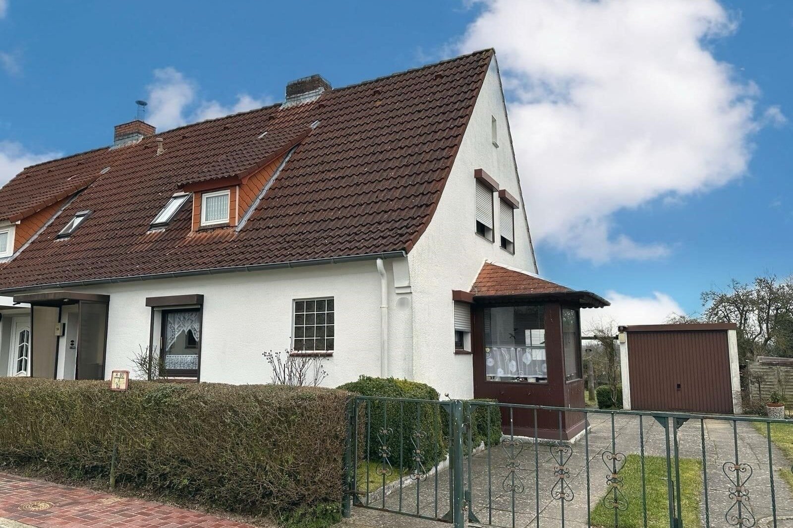 Doppelhaushälfte zum Kauf 189.500 € 4,5 Zimmer 86,5 m²<br/>Wohnfläche 1.149 m²<br/>Grundstück Lensahn Lensahn 23738