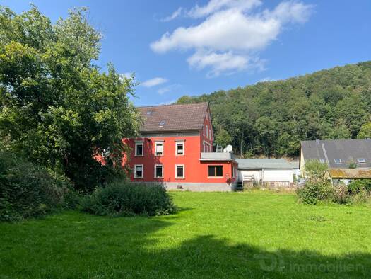 Mehrfamilienhaus zum Kauf 420.000 € 13 Zimmer 404,9 m² 11.135 m² Grundstück Strücken Lüdenscheid 58515