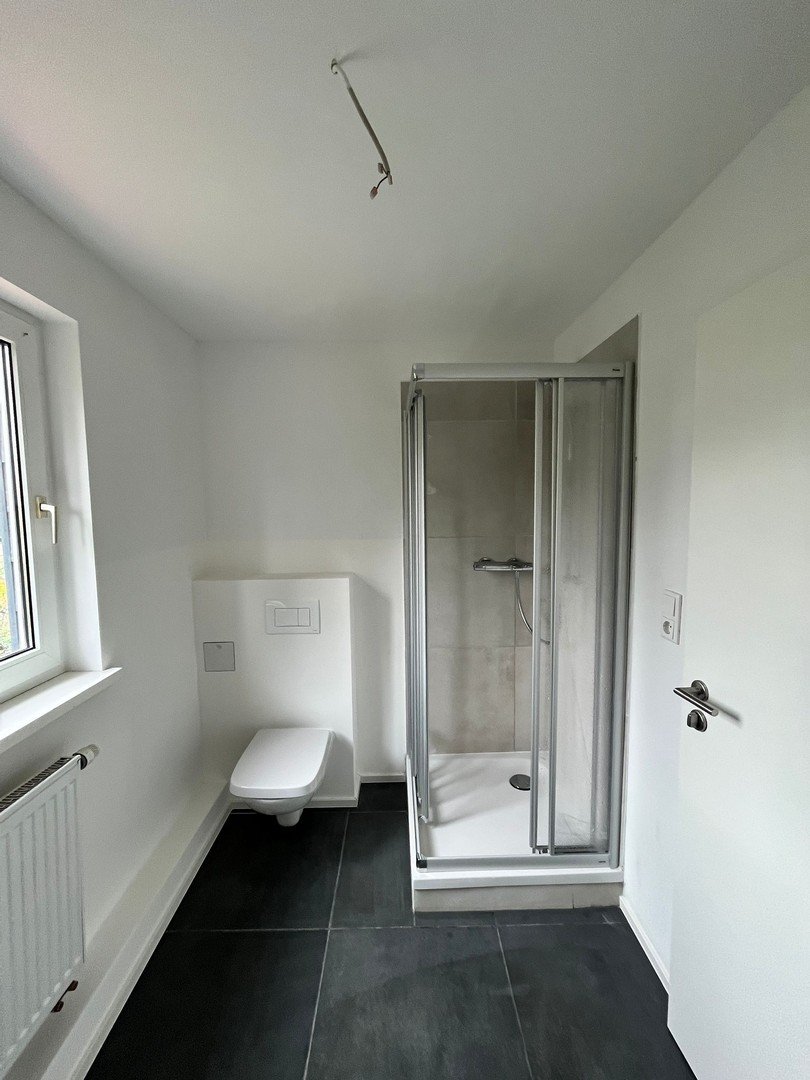 Wohnung zur Miete 350 € 2 Zimmer 41 m²<br/>Wohnfläche 2. Stock<br/>Geschoss Alte Holzhausener Straße 8 Liebertwolkwitz Leipzig 04288