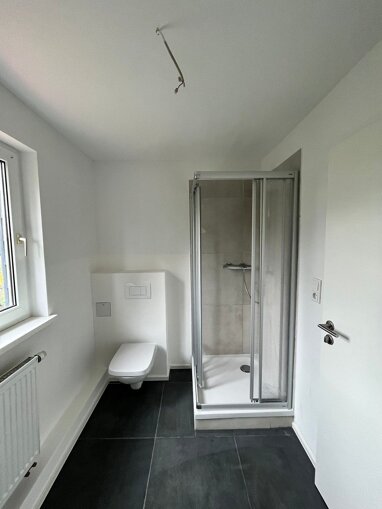 Wohnung zur Miete 350 € 2 Zimmer 41 m² 2. Geschoss Alte Holzhausener Straße 8 Liebertwolkwitz Leipzig 04288