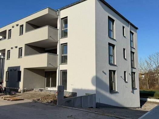 Terrassenwohnung zur Miete 1.305 € 3 Zimmer 108,8 m² frei ab sofort Gerolzhofen 97447