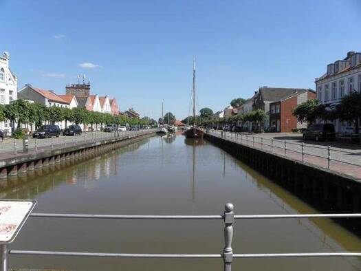 Wohnung zur Miete 600 € 2 Zimmer 60 m² Weener 26826