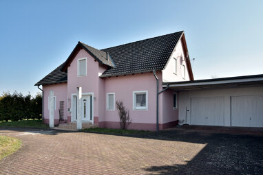 Villa zum Kauf 339.000 € 8 Zimmer 172 m² 1.124 m² Grundstück Birkenstraße 4 Großlittgen 54534