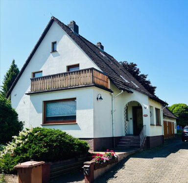 Einfamilienhaus zum Kauf 185.000 € 6,5 Zimmer 135 m² 1.058 m² Grundstück Hollenstedt Northeim 37154