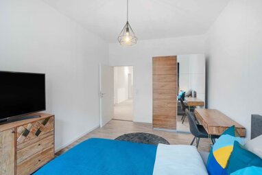 Wohnung zur Miete Wohnen auf Zeit 720 € 5 Zimmer 15 m² frei ab 06.01.2025 Weimarstraße 19 Feuersee Stuttgart 70176