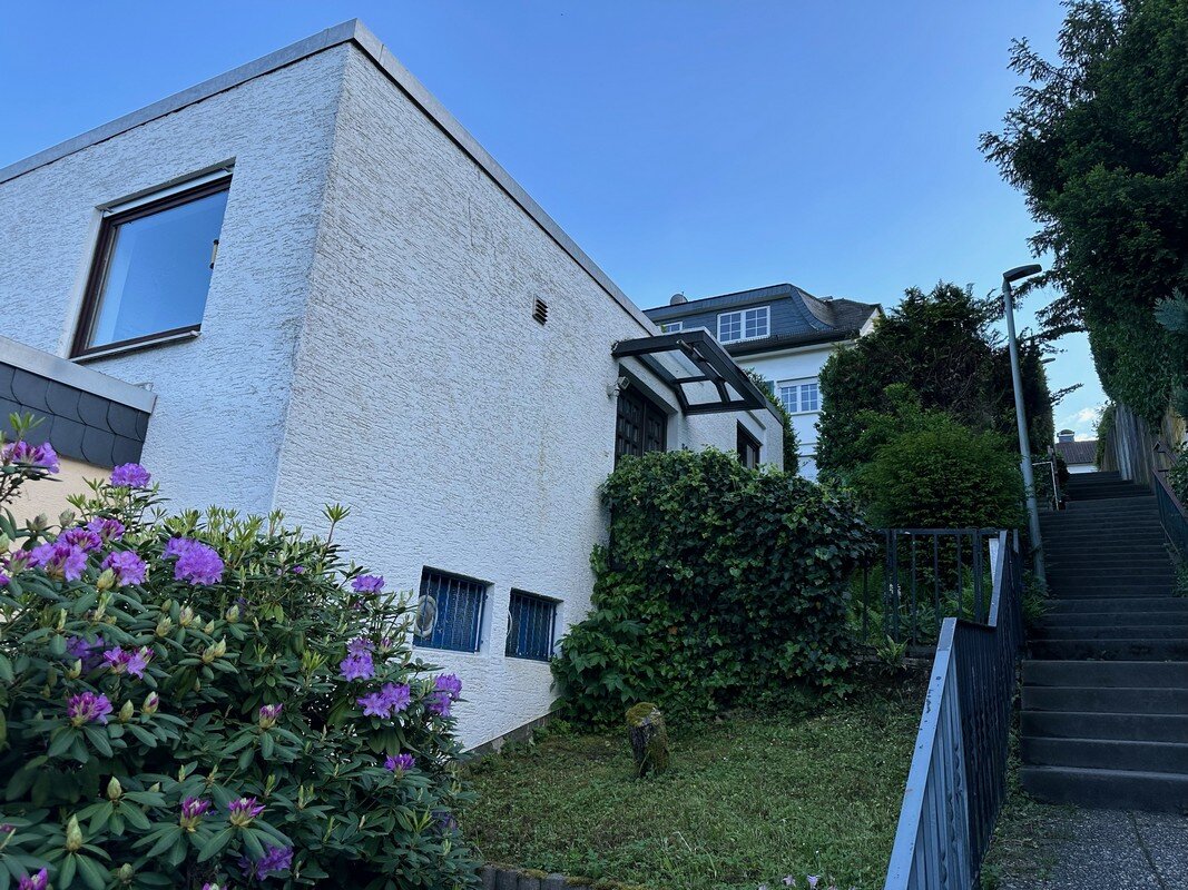 Bungalow zum Kauf 499.000 € 4 Zimmer 128 m²<br/>Wohnfläche 270 m²<br/>Grundstück Altenhain Bad Soden 65812