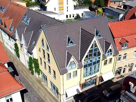 Büro zur Miete 5 € 3 Zimmer 238 m² Bürofläche Göpenstraße 34 Sangerhausen 06526