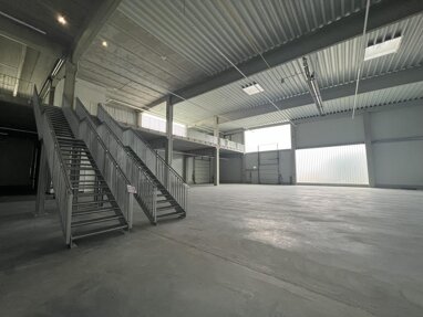 Lagerhalle zur Miete Provisionsfrei 900 m² Lagerfläche teilbar ab 900 m² Höfen Nürnberg 90431