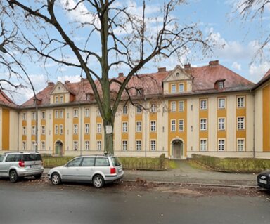 Wohnung zum Kauf 650.000 € 5,5 Zimmer 130 m² 2. Geschoss Dahlem Berlin 14195