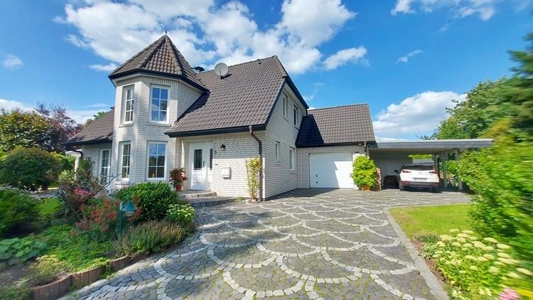 Einfamilienhaus zum Kauf 425.000 € 4 Zimmer 153 m²<br/>Wohnfläche 842 m²<br/>Grundstück Hambergen Hambergen 27729
