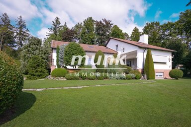 Villa zum Kauf 7 Zimmer 235 m² 1.994 m² Grundstück Braunland Ulm 89075