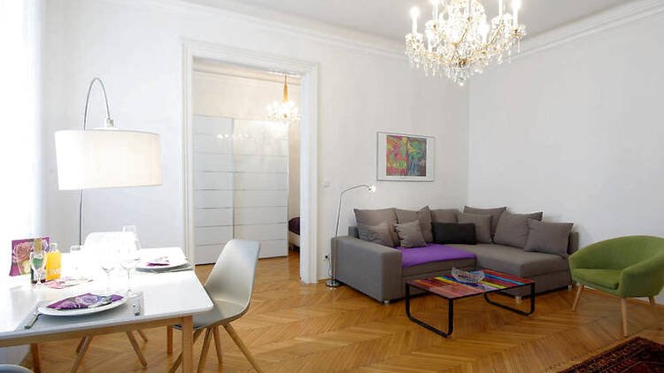 Wohnung zur Miete Wohnen auf Zeit 1.988 € 2 Zimmer 50 m²<br/>Wohnfläche Wien 1060