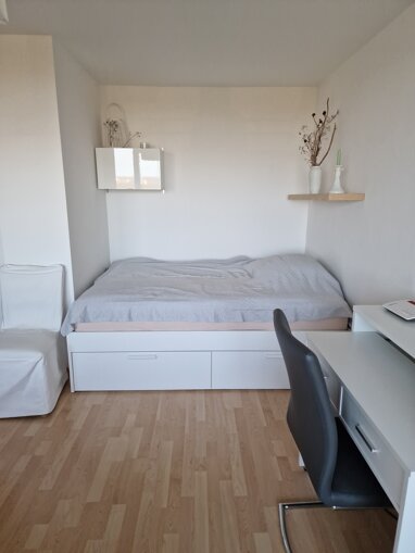 Apartment zur Miete Wohnen auf Zeit 600 € 1,5 Zimmer 31 m² frei ab sofort Haunstetterstrasse 95 Hochfeld Augsburg 86161