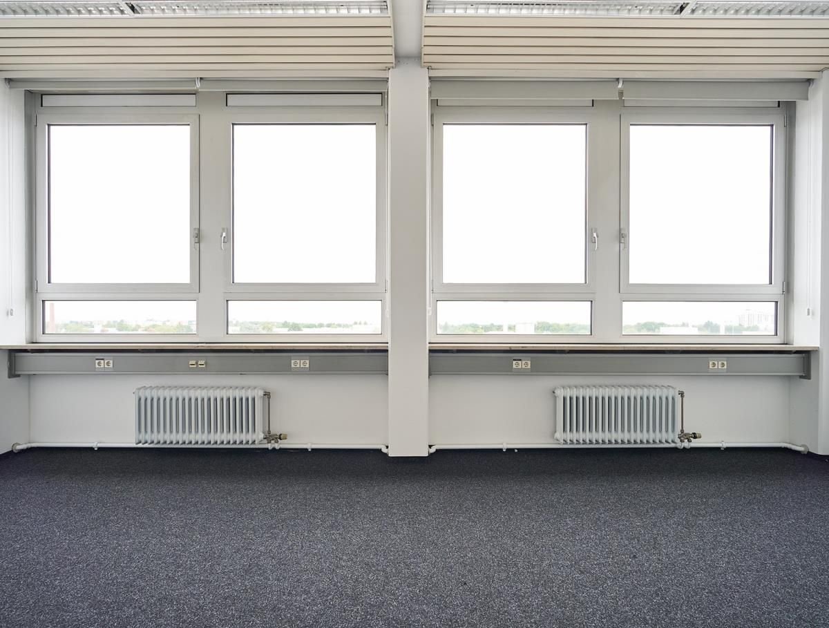 Bürofläche zur Miete 704,23 € 18,7 m²<br/>Bürofläche ab 18,7 m²<br/>Teilbarkeit Brunhamstraße 21 Aubing-Süd München 81249