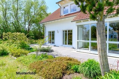 Reihenmittelhaus zum Kauf Zwangsversteigerung 685.000 € 5 Zimmer 136 m² 154 m² Grundstück Weiß Köln 50999