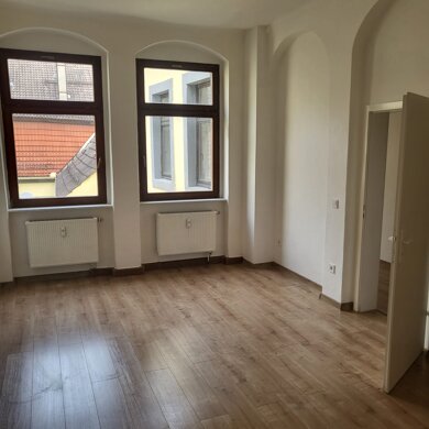 Wohnung zur Miete 500 € 4 Zimmer 100 m² 2. Geschoss frei ab sofort Bautzner Straße 1 Zittau Zittau 02763