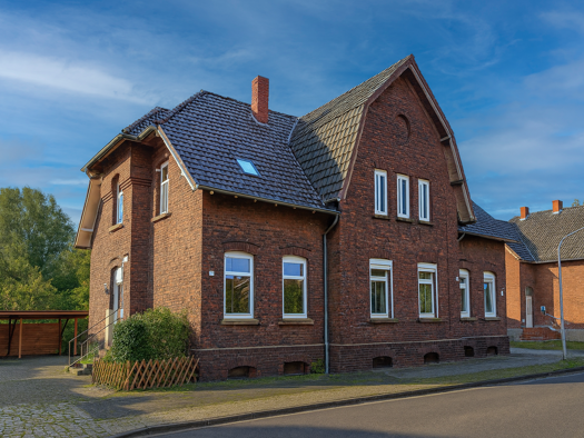 Reihenmittelhaus zum Kauf provisionsfrei 199.999 € 3,5 Zimmer 96 m² 281 m² Grundstück Eigen Bottrop 46240