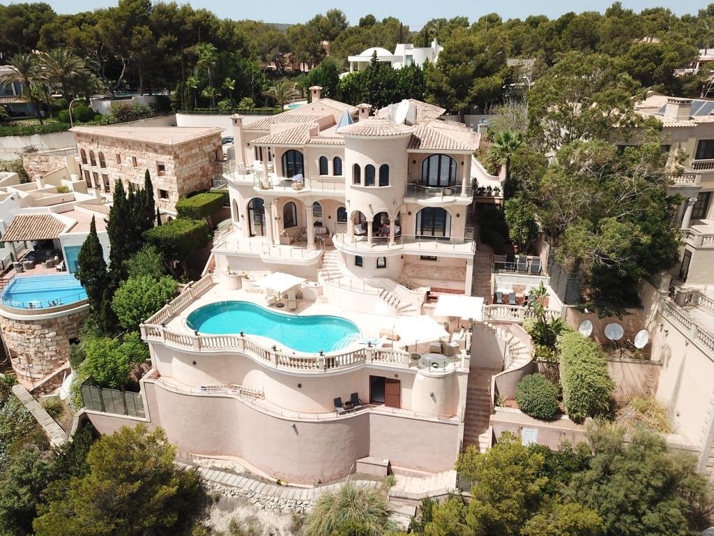 Villa zur Miete 18.000 € 7 Zimmer 475 m² 2.108 m² Grundstück Sol de Mallorca 07181