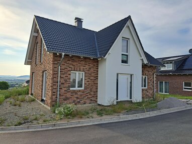 Einfamilienhaus zur Miete 1.600 € 5 Zimmer 144 m² 634 m² Grundstück frei ab sofort Helene-Weber-Ring 12 Langenholtensen Northeim 37154