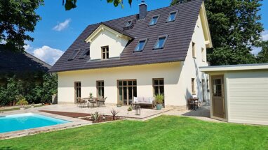 Einfamilienhaus zum Kauf Provisionsfrei 1.520.000 € 7 Zimmer 227 m² 5.597 m² Grundstück Schräger Weg 3a Bornim Potsdam 14469