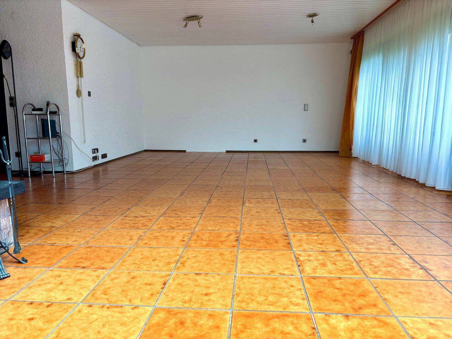 Immobilie in Hockenheim - großzügige Wohnung mit Wintergarten in bevorzugter Lage - Bild 3