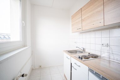 Wohnung zur Miete 222 € 2 Zimmer 41,9 m² 4. Geschoss Helmut-Welz-Straße 8 Aschersleben Aschersleben 06449