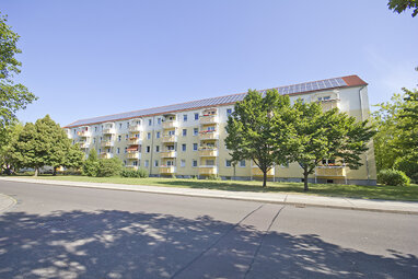 Wohnung zur Miete 481 € 4 Zimmer 68,6 m² 2. Geschoss Paul-Suhr-Str. 68 Südstadt Halle (Saale) 06130