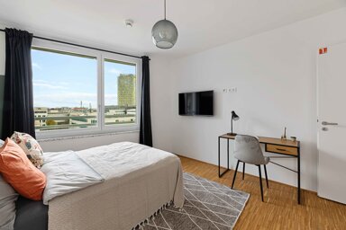 Wohnung zur Miete Wohnen auf Zeit 1.064 € 4 Zimmer 13,3 m² frei ab 04.12.2024 Tübinger Straße 3e Land in Sonne München 80686