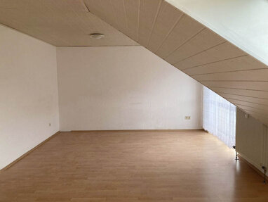 Wohnung zur Miete 700 € 4 Zimmer 110 m² 2. Geschoss Vollmarshausen Lohfelden 34253