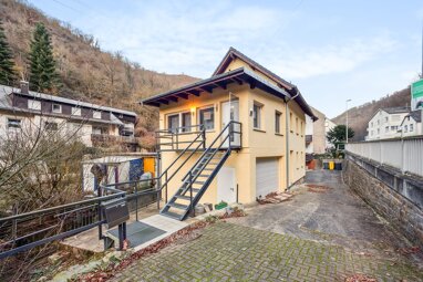 Einfamilienhaus zum Kauf 149.000 € 5 Zimmer 128 m² 262 m² Grundstück St Goarshausen Sankt Goarshausen 56346