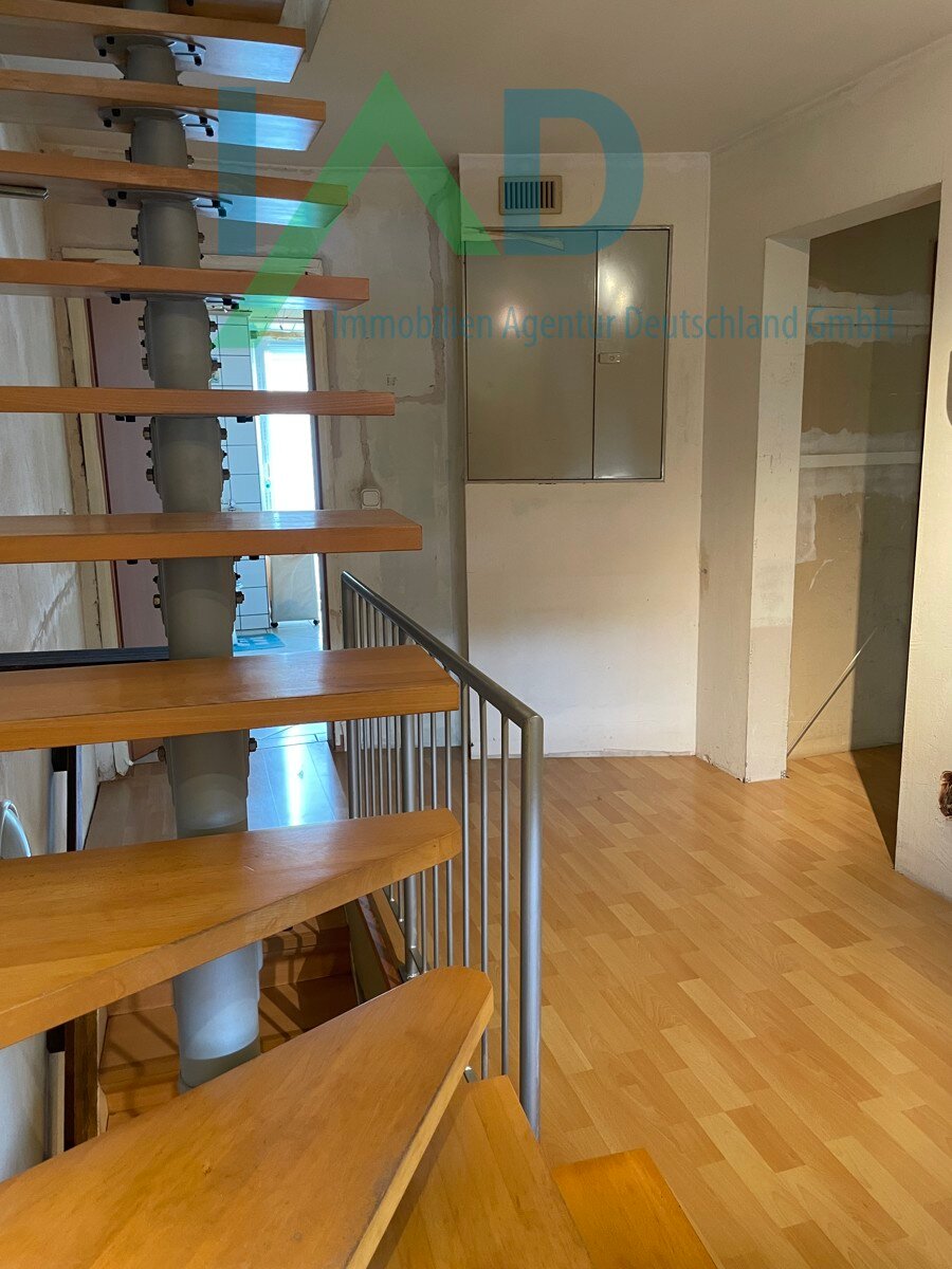 Doppelhaushälfte zum Kauf 320.000 € 7 Zimmer 260 m²<br/>Wohnfläche 450 m²<br/>Grundstück ab sofort<br/>Verfügbarkeit Urexweiler Marpingen / Urexweiler 66646