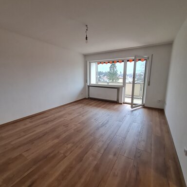 Wohnung zur Miete 685 € 2 Zimmer 51 m² Geschoss 3/3 Röthenbach Röthenbach an der Pegnitz 90552