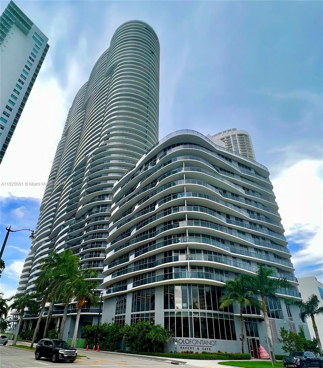 Wohnung zum Kauf 704.940 € 3 Zimmer 108,8 m² Northeast 18th Street 488 Miami 33132