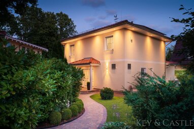 Villa zum Kauf 1.761.000 € 4 Zimmer 210 m² 824 m² Grundstück Finkenkrug Falkensee 14612