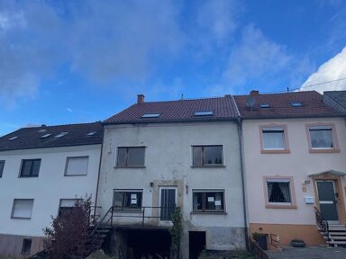 Reihenmittelhaus zum Kauf 59.000 € 6 Zimmer 100 m² 206 m² Grundstück Heckendalheim Mandelbachtal 66399