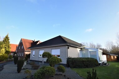 Bungalow zum Kauf 325.000 € 7 Zimmer 118,2 m² 737 m² Grundstück Larrelt / VW-Siedlung Emden 26723