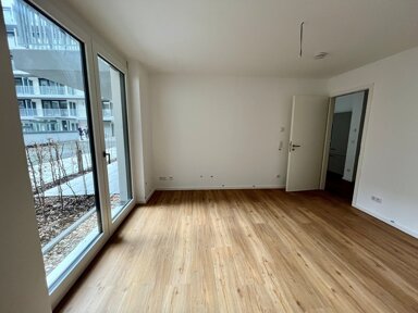 Wohnung zur Miete 743 € 2 Zimmer 48 m² EG Am historischen Lokschuppen 10 Stadtpark / Stadtgrenze 20 Fürth 90762