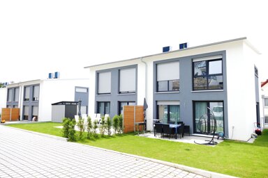 Doppelhaushälfte zum Kauf provisionsfrei 599.000 € 4,5 Zimmer 144,9 m² 205 m² Grundstück frei ab sofort Maulbronn Maulbronn 75433