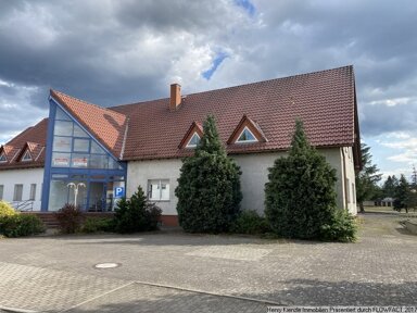 Einfamilienhaus zum Kauf 119.000 € 370 m² 701 m² Grundstück Rückersdorf Rückersdorf 03238