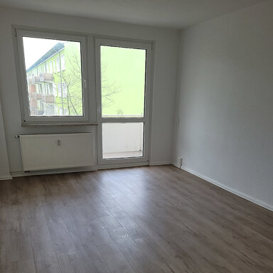 Wohnung zur Miete 350 € 3 Zimmer 60,2 m² 2. Geschoss Heinrich-Heine-Straße 17 Bad Dürrenberg Bad Dürrenberg 6231