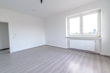 Wohnung zur Miete 850 € 2 Zimmer 74 m² Kalkumer Straße 1 Unterrath Düsseldorf 40468
