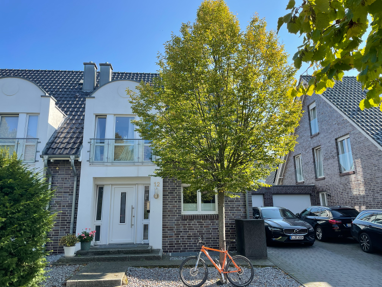 Haus zum Kauf Provisionsfrei 450.000 € 6 Zimmer 166 m² 270 m² Grundstück Hermann-Raddatz-Weg 12 Wittlaer Düsseldorf 40489