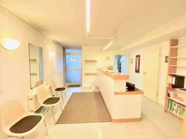 Bürofläche zur Miete 950 € 3 Zimmer 183 m² Bürofläche Ötigheim 76470