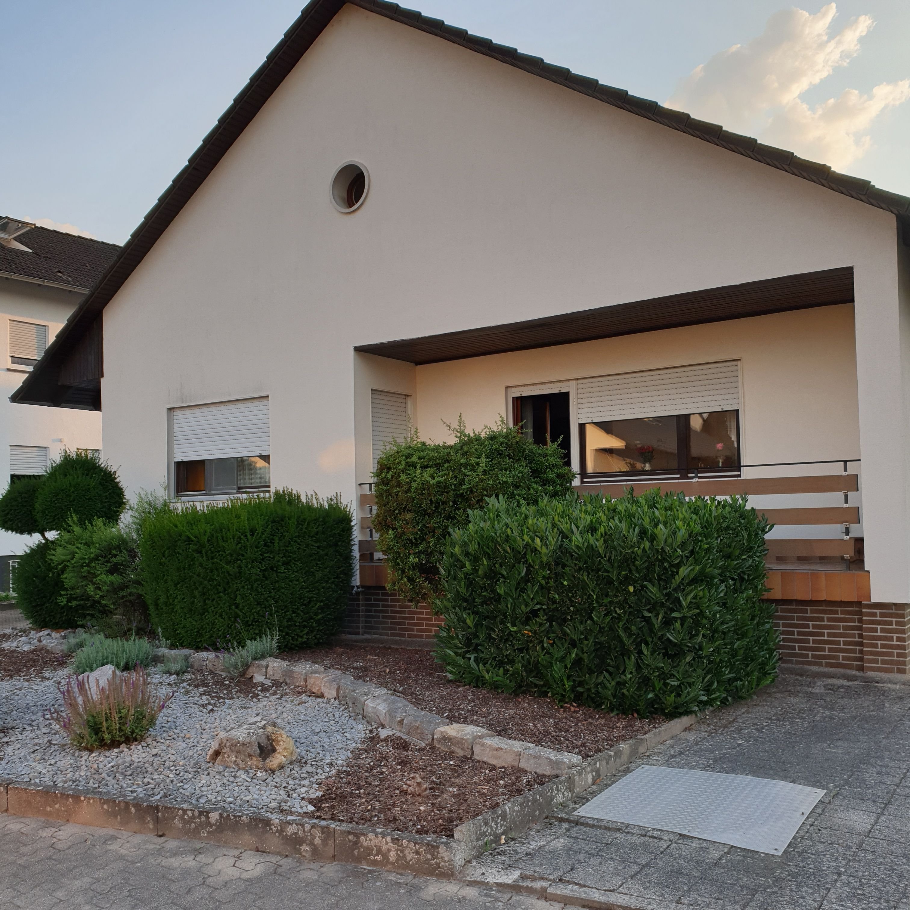 Einfamilienhaus zur Miete 1.400 € 5 Zimmer 130 m²<br/>Wohnfläche 01.11.2024<br/>Verfügbarkeit Büchenau Bruchsal 76646