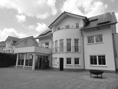 Mehrfamilienhaus zum Kauf 1.050.000 € 8 Zimmer 300 m² 647 m² Grundstück Neuhof Taunusstein 65232