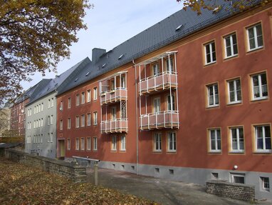 Wohnung zur Miete 198 € 2 Zimmer 36 m² Erdgeschoss Karl-Liebknecht-Str. 43 Oelsnitz Oelsnitz 08606