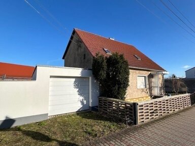 Einfamilienhaus zum Kauf 83.000 € 3 Zimmer 112 m² 694 m² Grundstück frei ab sofort Lindenstraße 16 Möckern Möckern 39291