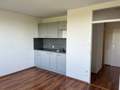 Wohnung zum Kauf 199.000 € 1 Zimmer 26 m² 5. Geschoss frei ab sofort Neuhadern München 81375