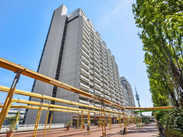 Wohnung zum Kauf 249.000 € 1 Zimmer 32 m² 6. Geschoss Am Riesenfeld München 80809