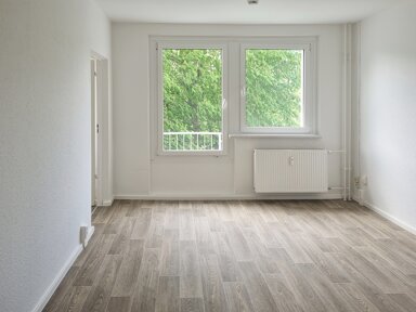 Wohnung zur Miete 272 € 1,5 Zimmer 34 m² 6. Geschoss frei ab 15.02.2025 Zerbster Straße 43 Westliche Neustadt Halle (Saale) 06124